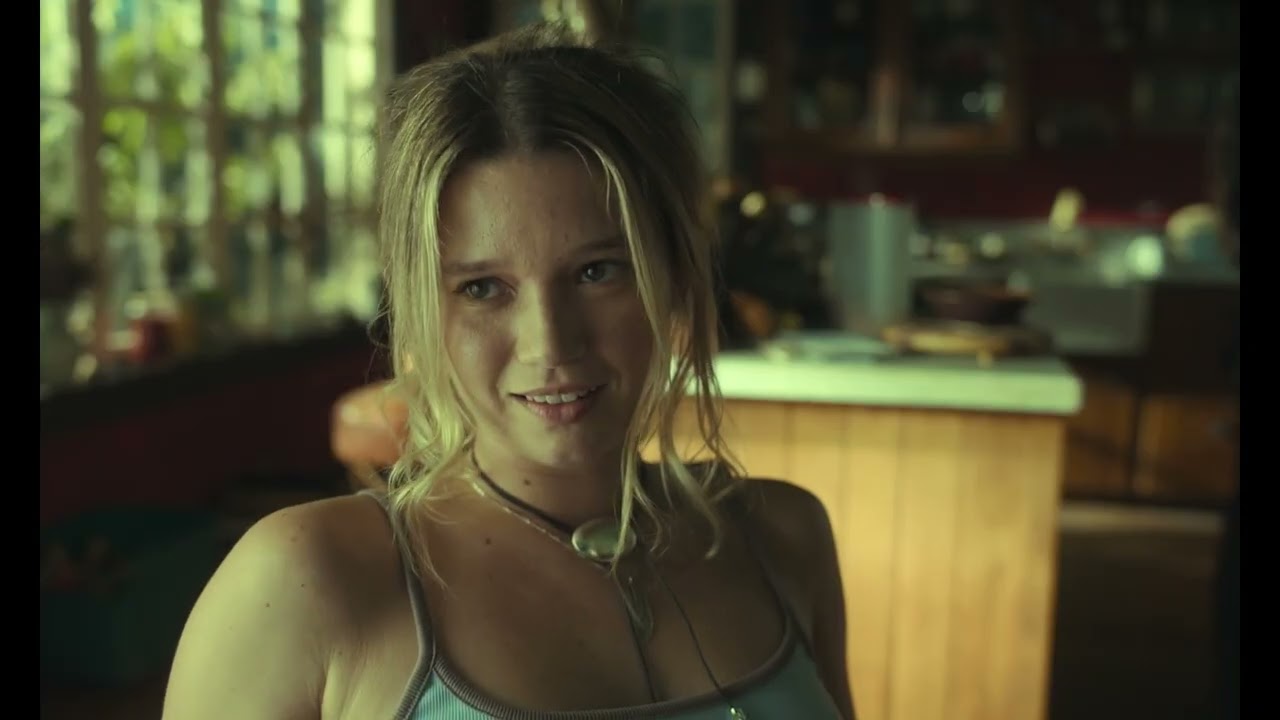 Miniature de la vidéo Official Teaser du film Big Girls Don't Cry