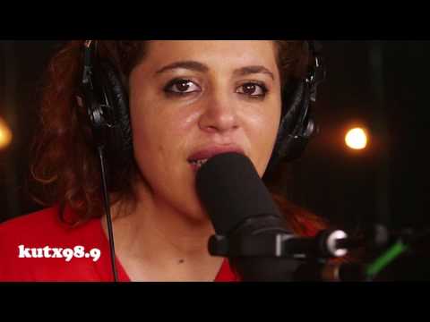 Luisa Maita - Around You