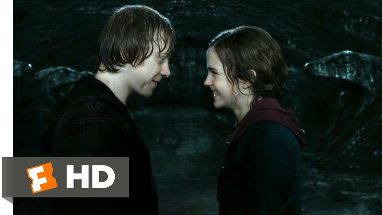 Harry Potter and the Deathly Hallows: Part 2 (1/5) Movie CLIP - Ron and Hermione Kiss (2011) HD thumnail