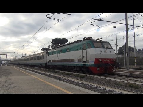 E444.025 sull' IC 510 "Capodimonte" Salerno - Torino Porta Nuova, in transito a Pomezia