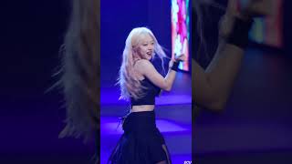 Download lagu 상큼하고 다양한 표정들로 무대 완성하는 지원 (Jeewon) 🎧AURORA (오로라)🎧 mp3