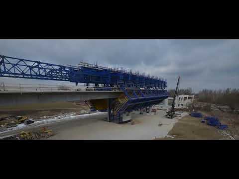 Film z budowy mostu na rzece San w Stalowej Woli