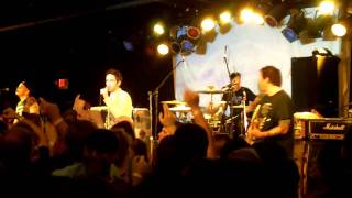 The Bouncing Souls Apartment 5F Stone Pony 12 30 2011