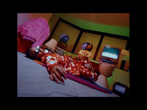 IKANAIDE prod.foux【Offical Music Video】 のサムネイル