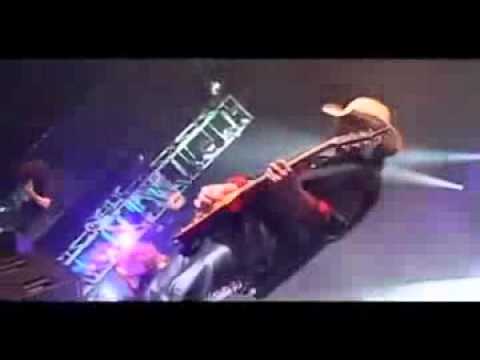 Tribuzy & Bruce Dickinson - Tears Of The Dragon (Tradução) live