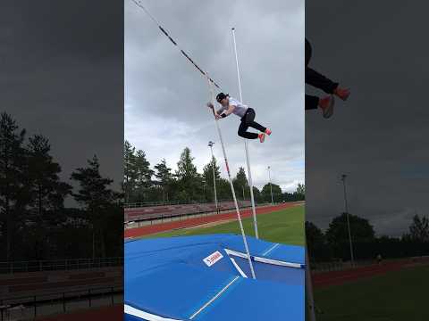 Pole Vault 💔➡️⁉️ Never give up on yourself ❤️
