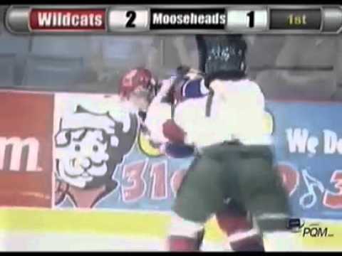 Trey Lewis vs Scott Trask