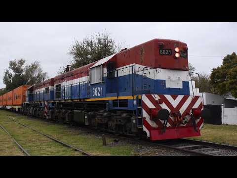 [4K] Lindo, variado y colorido tren vacio de NCA pasando por Marcos Juárez rumbo al oeste!!!!!!