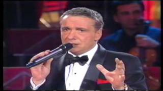 michel Sardou et jean claude Brialy Attention les enfants danger