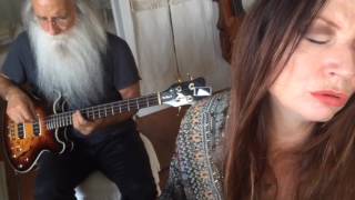 Madrugada's "Majesty" cover by Judith Owen and Leland Sklar