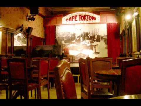 Alexander Labko plays Piazzolla "Cafe 1930" for violin & guitar