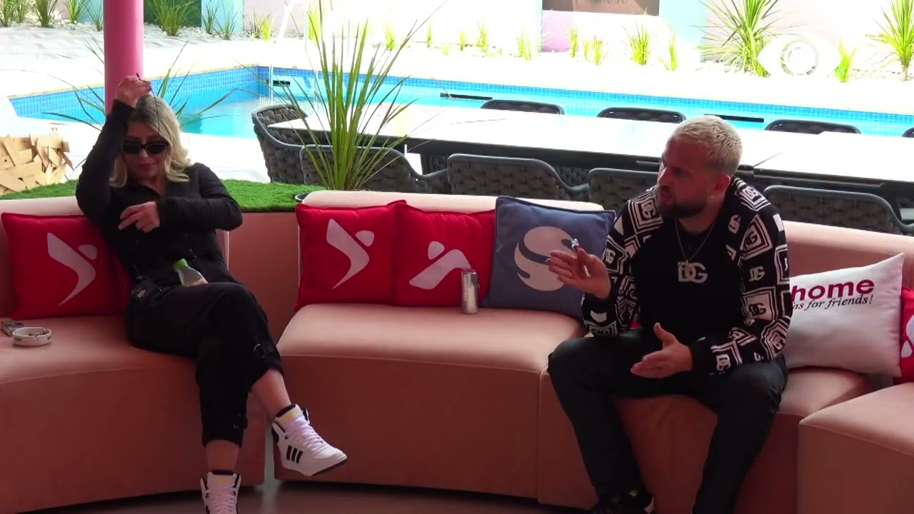 Luizi diskuton me Antonetën: Ti flet vetëm për kamerat