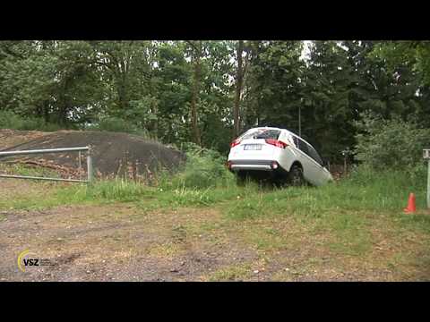 Onlinemotor Mitsubishi Outlander 2.2DI D offroad im Verkehrssicherheitszentrum Olpe