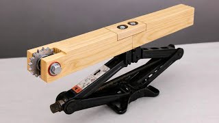 Even seasoned carpenters wouldn't have thought of this! Amazing DIY tool made from a car jack.