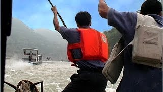 preview picture of video 'China - Jangtsekiang - Bootstour auf dem Daning River - Drei Schluchten Kreuzfahrt'