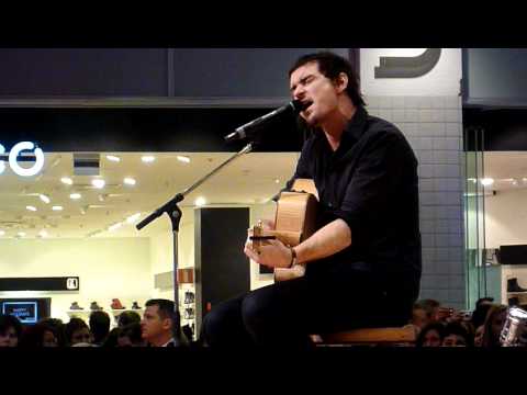 Olle Hedberg (HD-kvalitet!) - Landslide, No Diggity/Lady (Live Nordstan 2010)