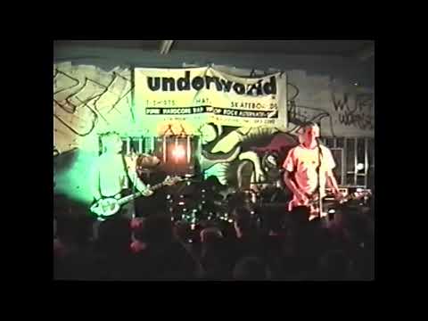 blink-182 Live - 1996-07-29 @ Underworld, Montreal, Quebec, Canada
