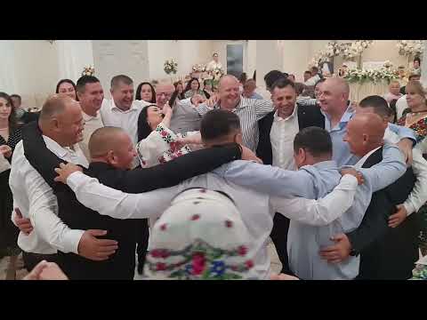 Formatia Moldova şi Cristina Pintilie Nuntă Live Voloca - Cernăuți