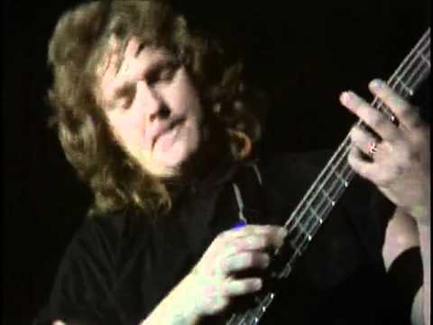 Bass Solo - Joe Satriani - Montreux Jazz 1988