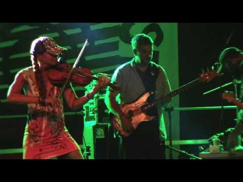 Anne Harris with Otis Taylor and Warren Haynes at Suwalki Blues Festival