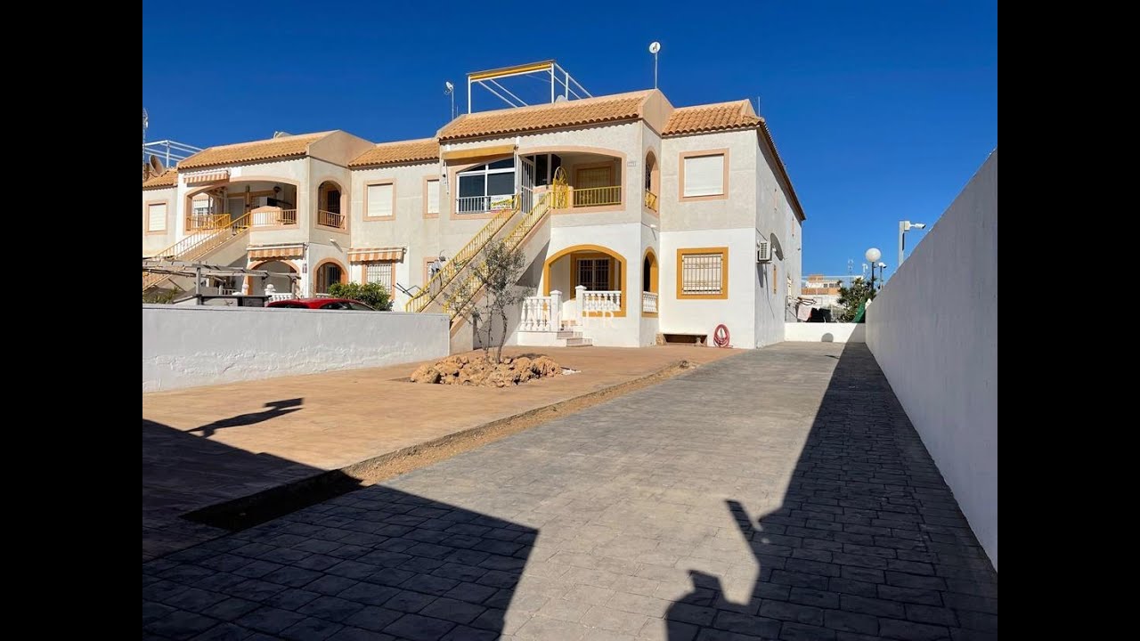 Terraced House for Sale in Torrevieja