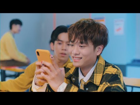 I react to: Proo Thunwa - "ชอบคุณนะ (UNSEND)" M/V [Request]
