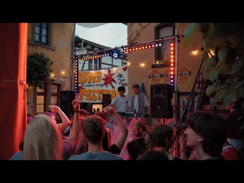 Melodic & Groovy UK House Set - PALOU sunset rave in a cozy backyard