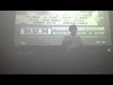 Paradiso Intro Poppenkast #2