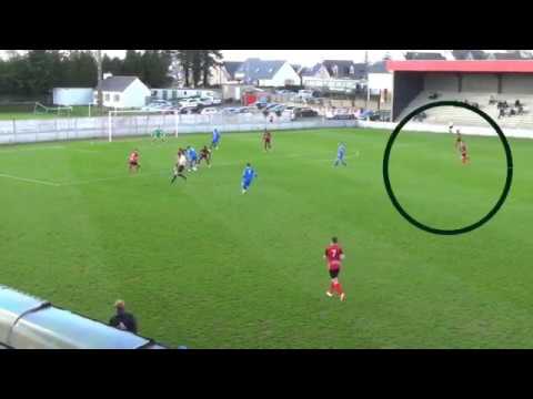 Scout vision present: Player N°98 (France - Midfield)