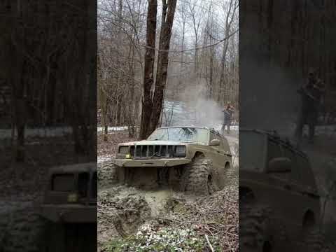 40 inch Mickey Thompson Pro XS at work