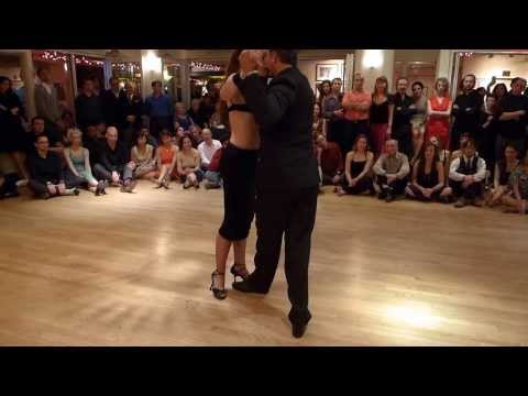 Roberto Herrera & Laura Legazcue performing at Robin Thomas's Nocturne in NYC, March 15, 2014