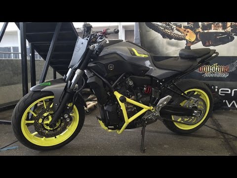 Stunter 13 performing motorcycle stunts in Utrecht on his Yamaha Motorcycles.