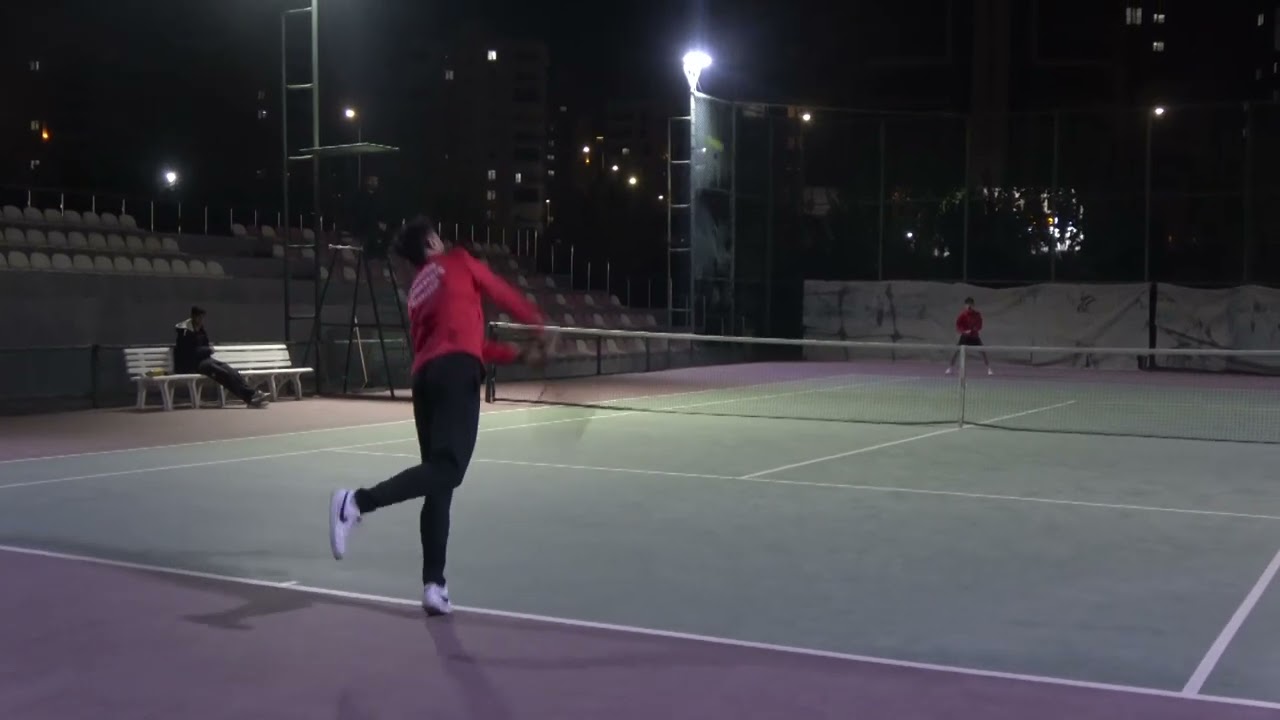 ŞANLIURFA’DA ÖĞRETMENLER KORTTA BULUŞTU