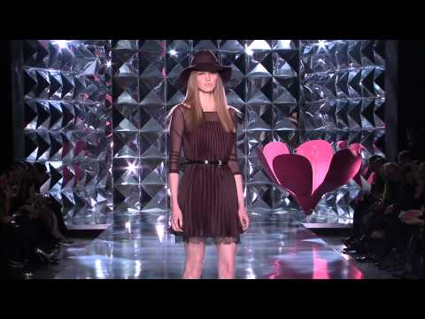 Patrizia Pepe Fall-Winter 2012 Fashion Show - FULL