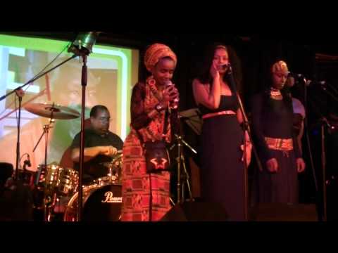 Sista Beloved @ Hootananny 14Nov13 Part 5