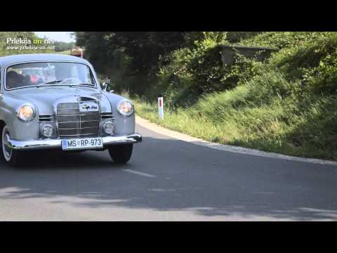 Krožna vožnja na 11. Srečanju starodobnih vozil na Stari Gori