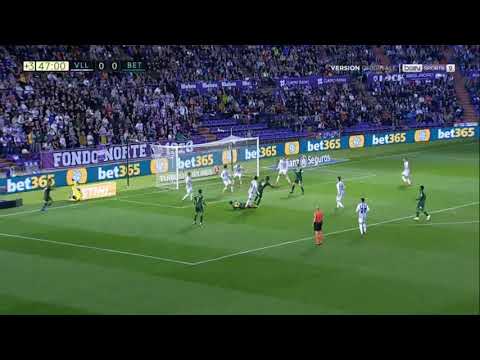 Gol de Aïssa Mandi - Real Valladolid 0 vs 1 Real Betis  - HD