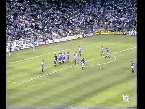 Atletico Madrid vs Politehnica Timişoara  1-0 . 3 octombrie 1990 .