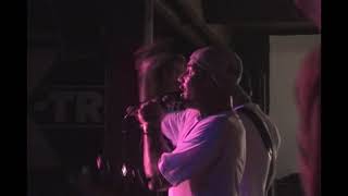 guttermouth - perfect world (live).