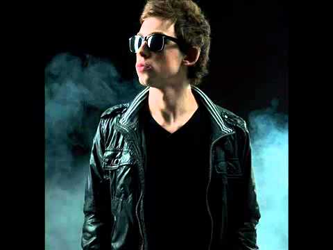 Hardwell  and  Avicii - Bye America (Dada Life Remix)