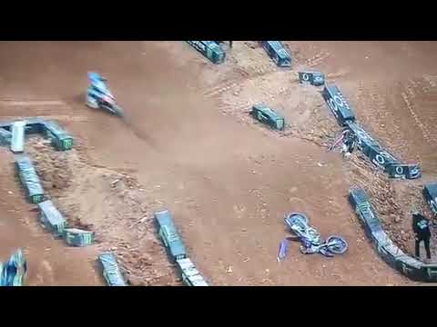 Dylan Ferrandis Crash