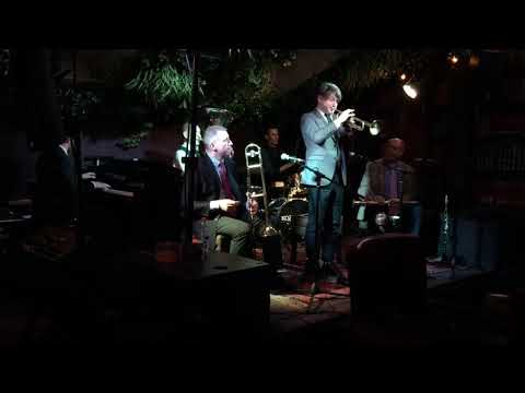 Moscow Ragtime Band - Ain’t she sweat?