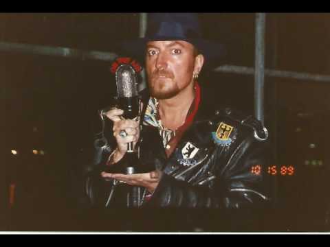 TINO CASAL CONCIERTO CASA DE CAMPO 1983