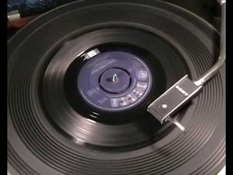 The Snobs - Buckle Shoe Stomp - 1964 45rpm
