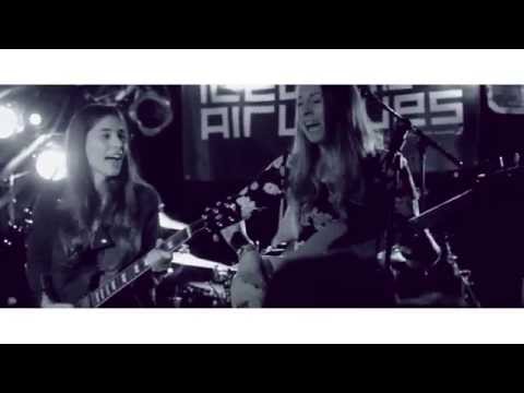 HAIM - Days Are Gone
HAIM - Days Are Gone