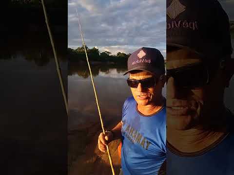 éu conversando e mostrando as belezas do rio Araguaia Aragarças Goiás
