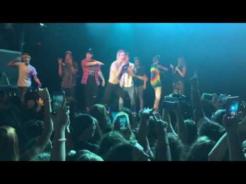 5Quad - Snapchat Chick ft. Sanni, Loren Gray, Mark Thomas, Maddie Welborn & Tion Phipps