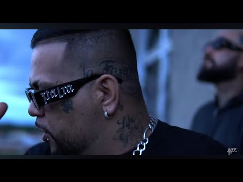 Em Ti Confiarei - ArquiRival,  Gigante no Mic & Alemar (Official Music Video)