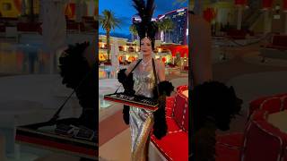 Download lagu Cigar Girl | Las Vegas Showgirls mp3 Download lagu Cigar Girl | Las Vegas Showgirls mp3