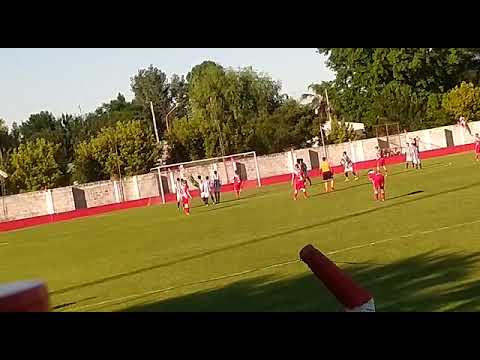 Gol de Ayrton Regalini de Juventud Unida de Humboldt